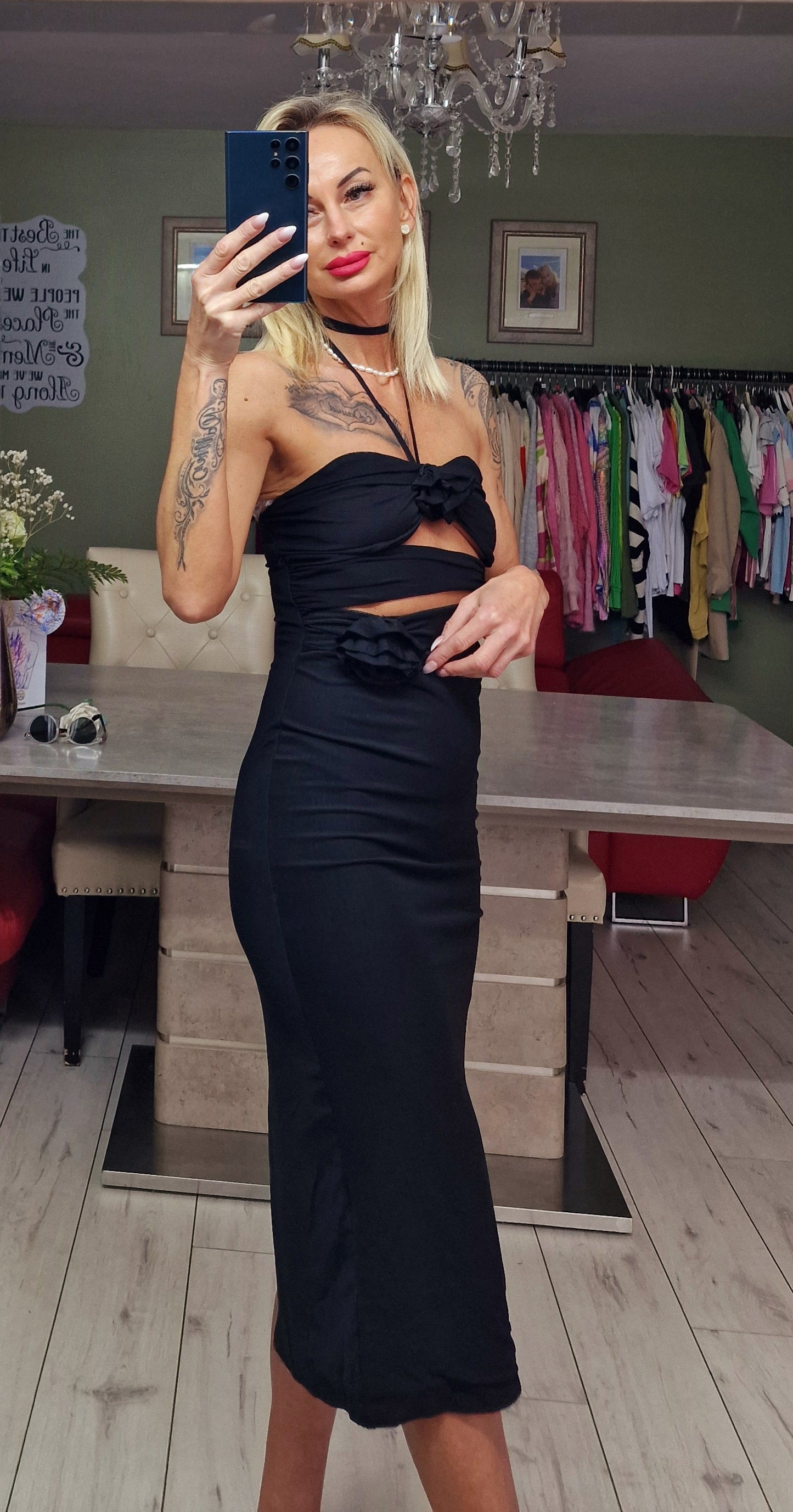 Roses Black Midi Dress