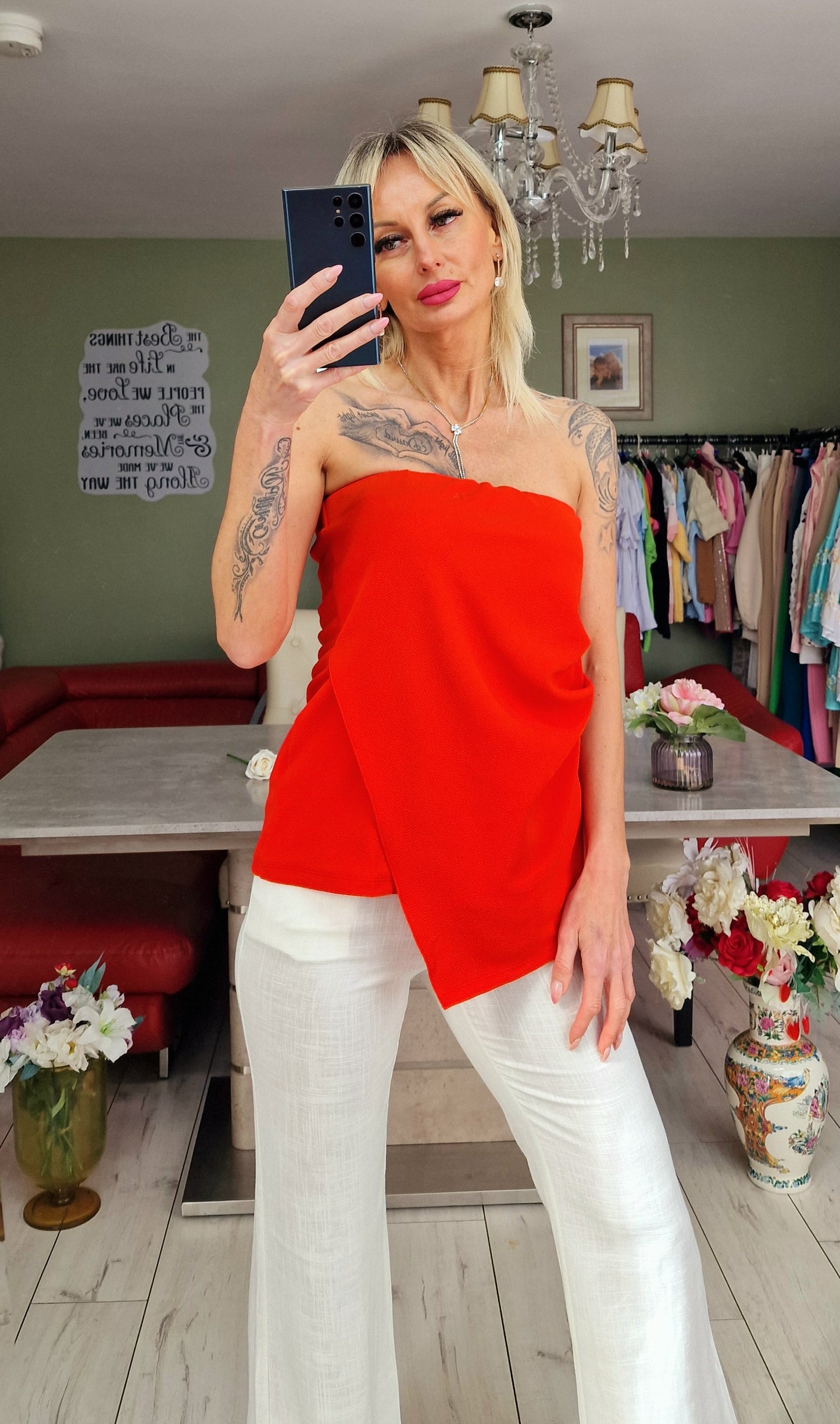 Red Sleeveless Top