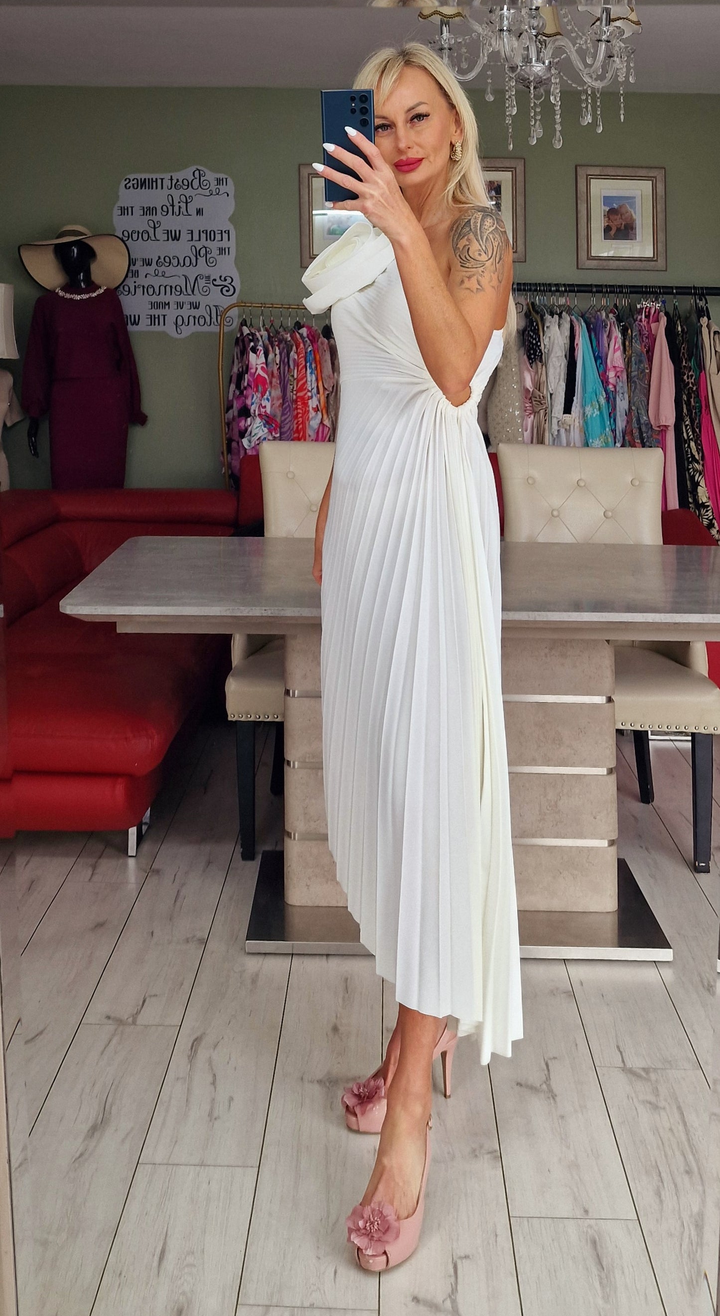 Occasion Stunning Dresses with Flower on Shoulder