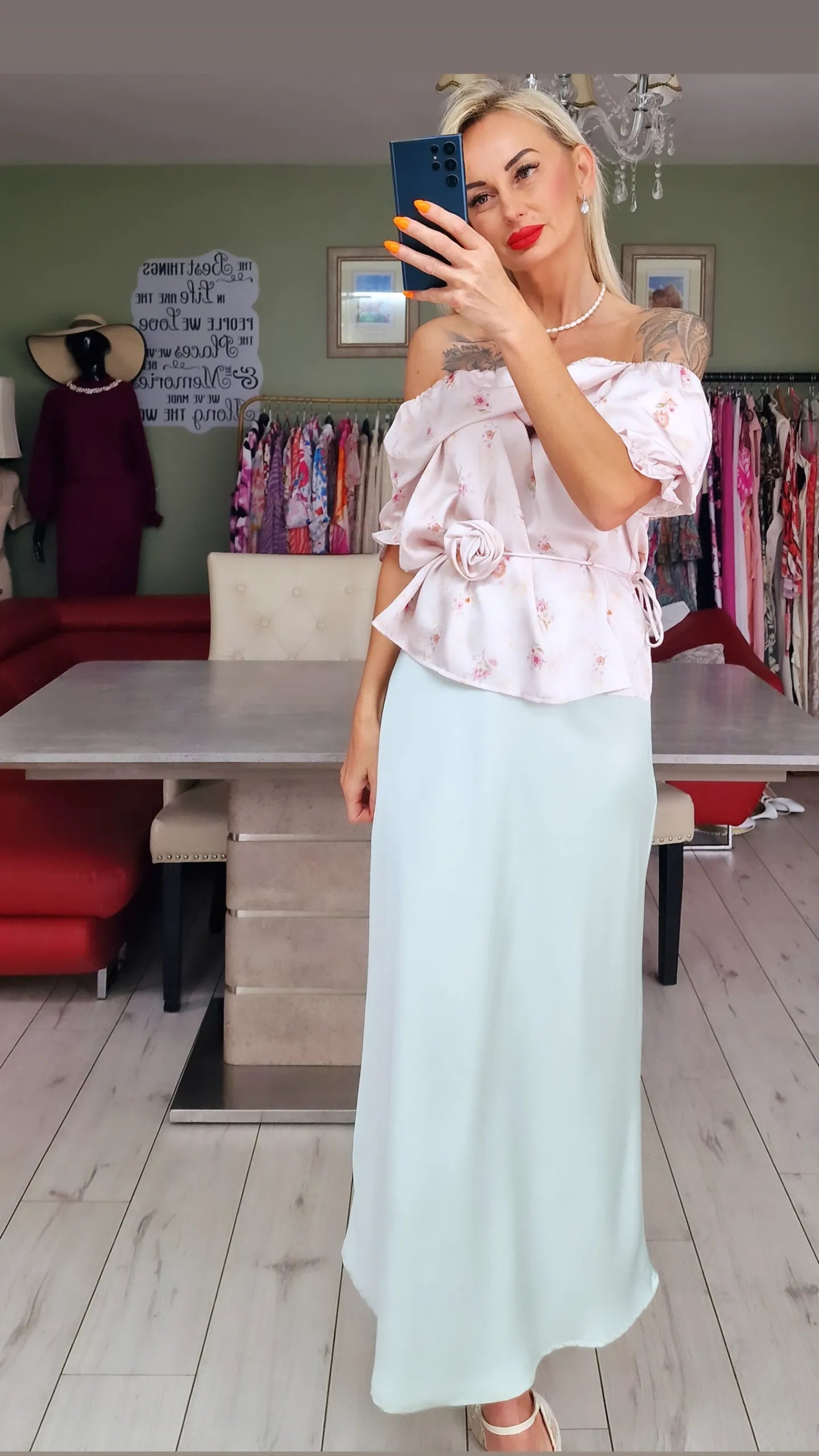 Satin Beautiful Top With Rose As A Details