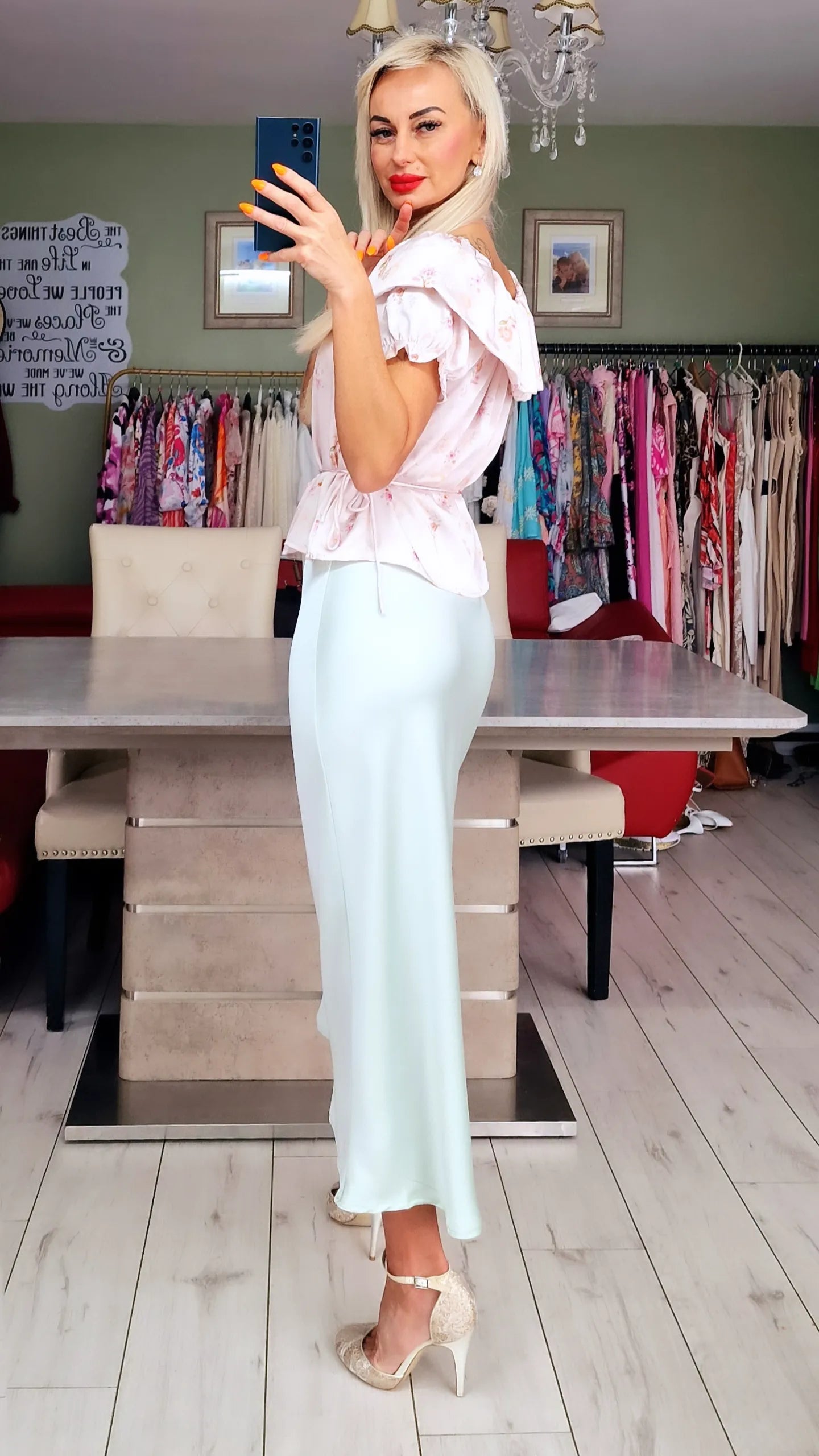 Satin Beautiful Top With Rose As A Details