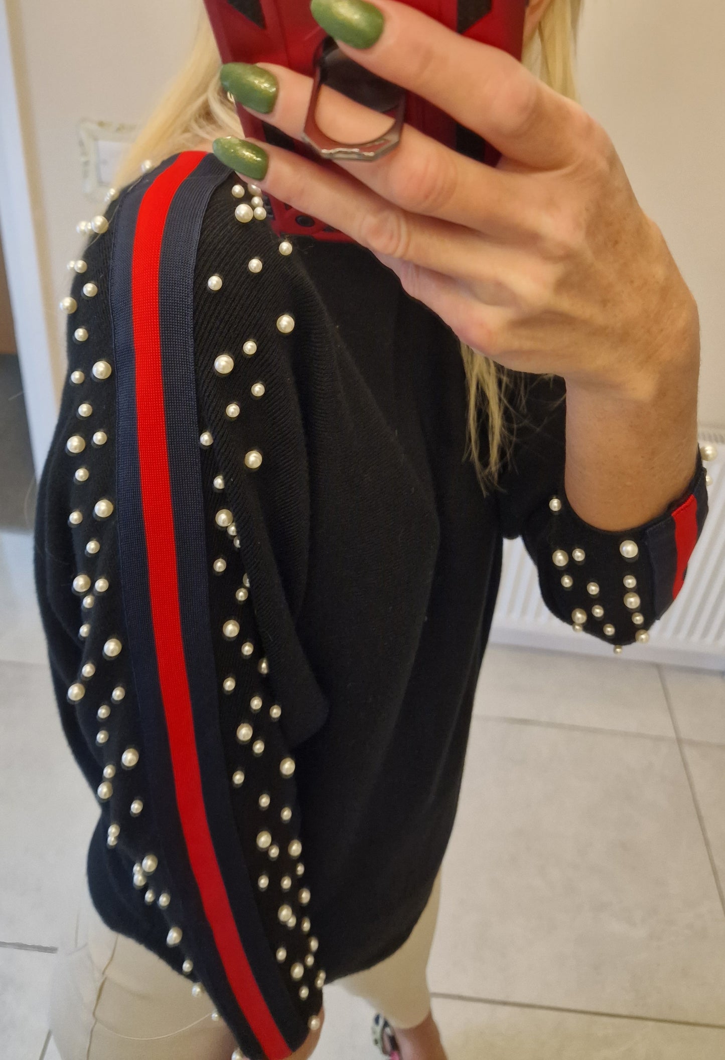 Sweater With Pearls