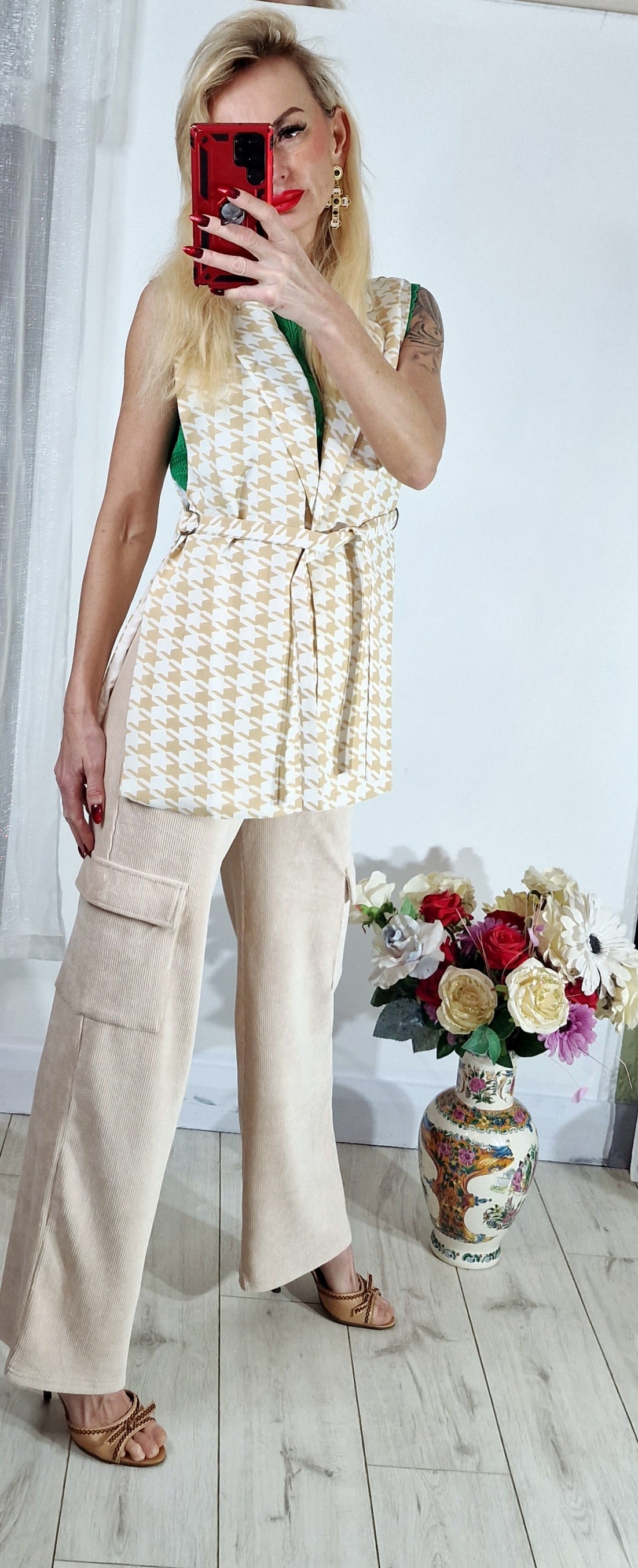 Sleeveless Jacket