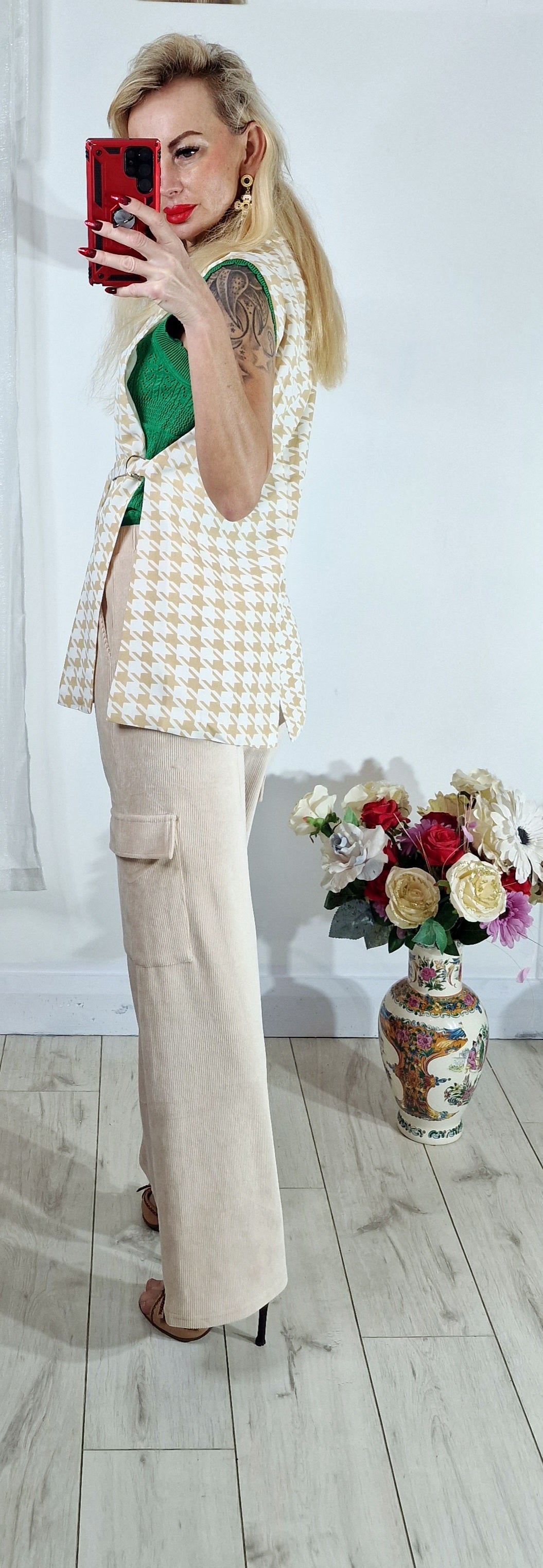 Sleeveless Jacket