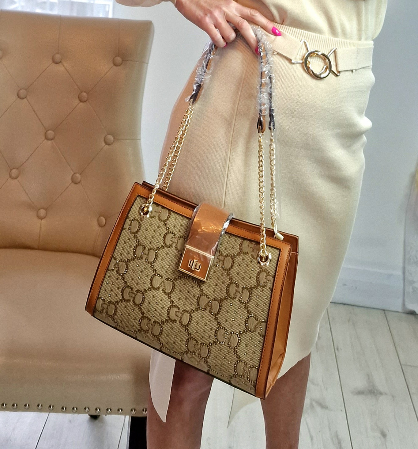 Beautiful G Handbag