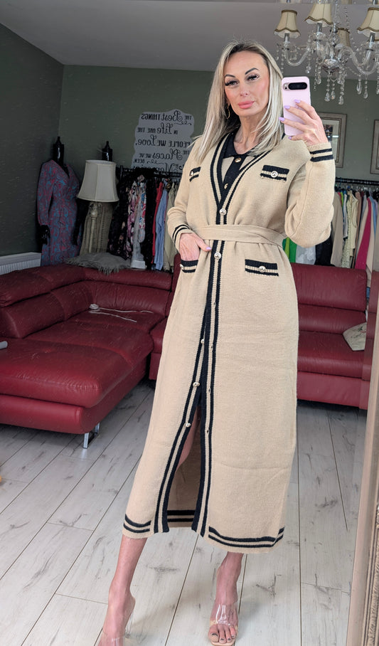 Long Cardigan With Belt