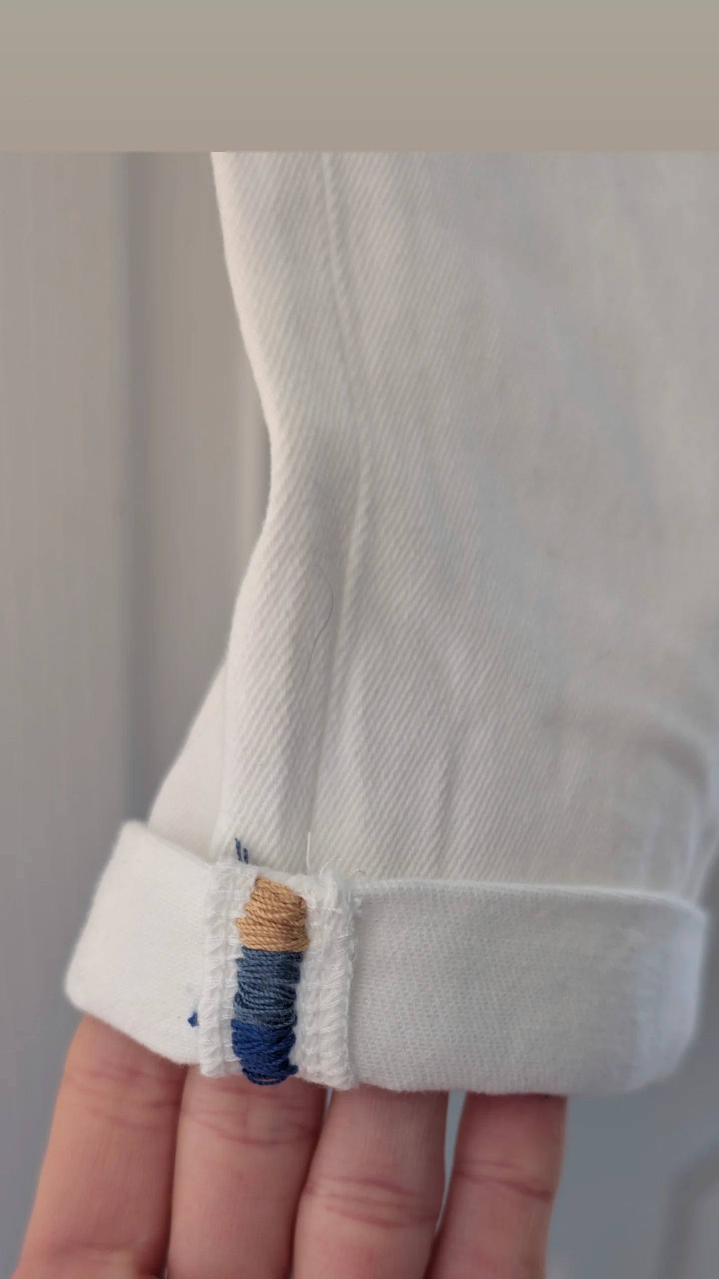 White Off Denim Trousers With Belt