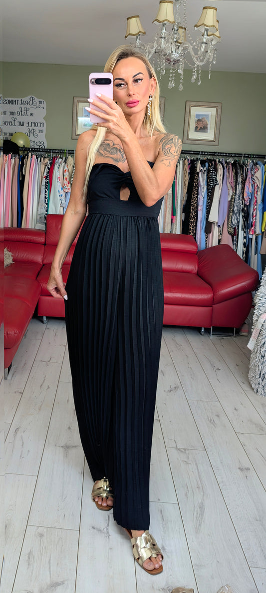 Black Jumpsuit For Any Occasions