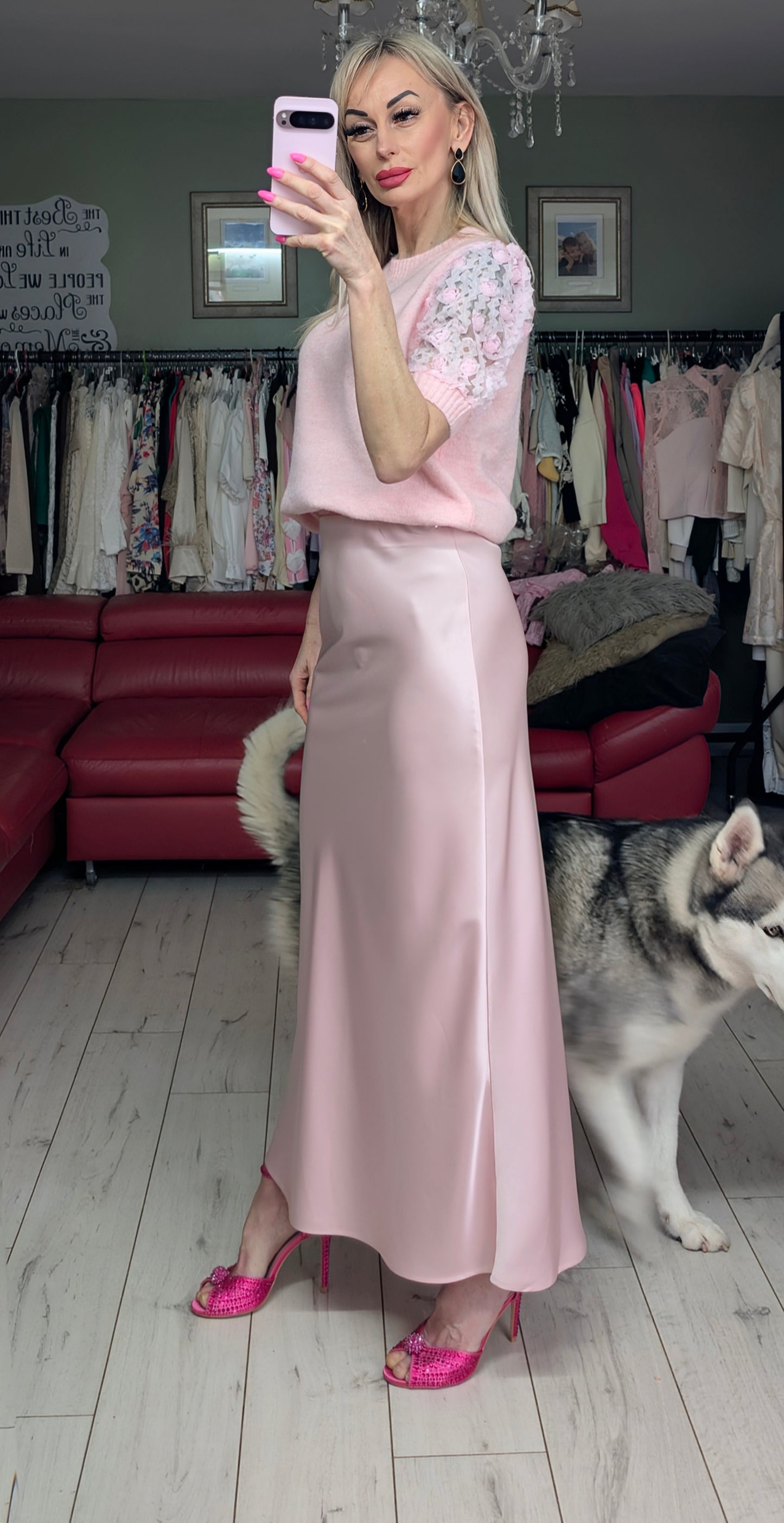 Light Pink Sweater With Roses On The Sleeves