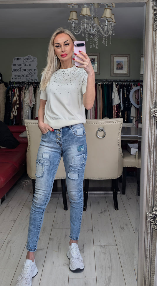 Knitted Top Sweater With Rhinestones Details