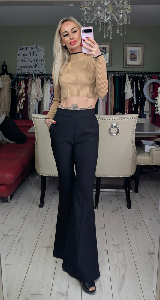 High Collar Of Short Sweater