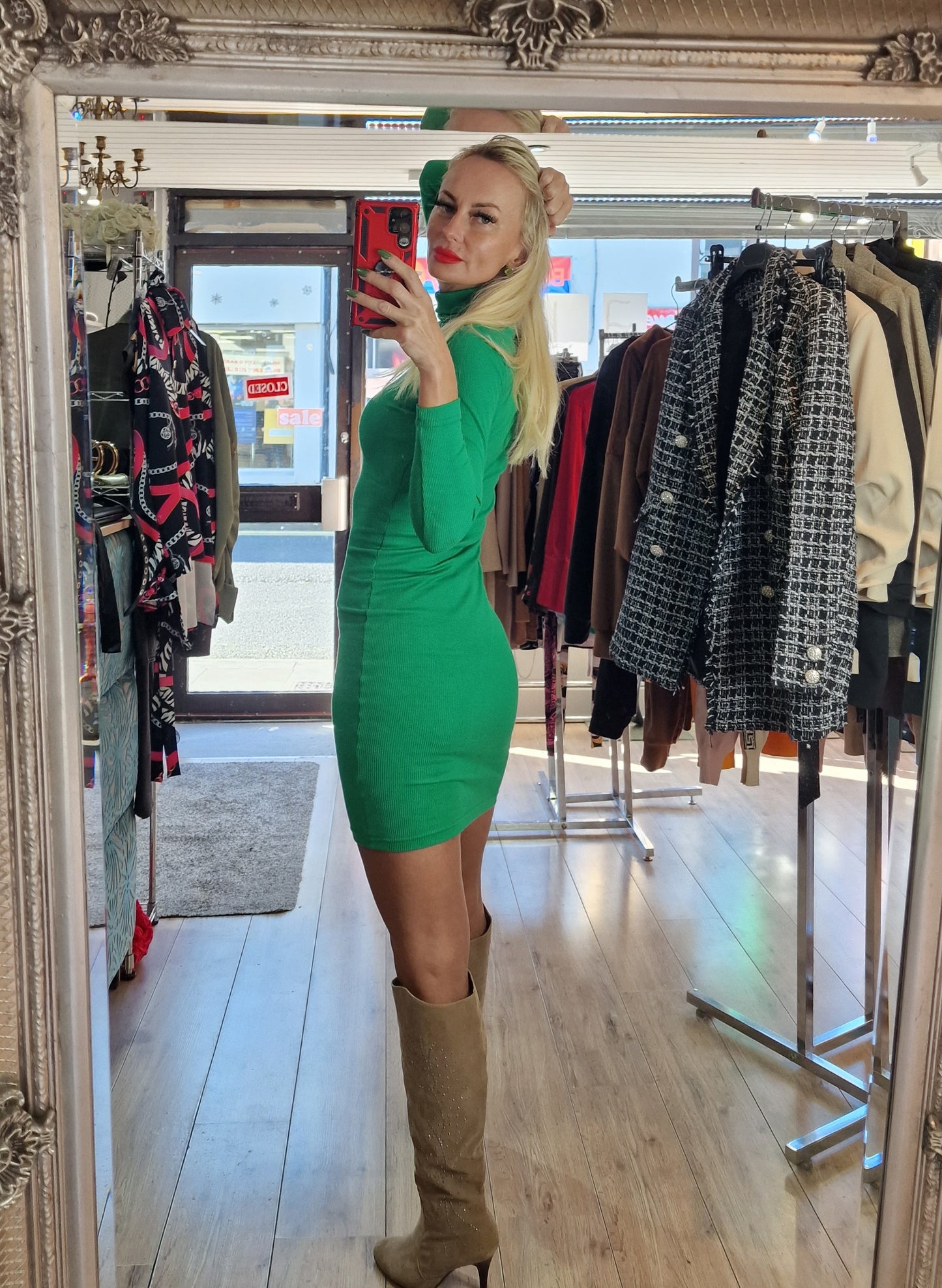 Sweater Dress in Beige, Green, Black