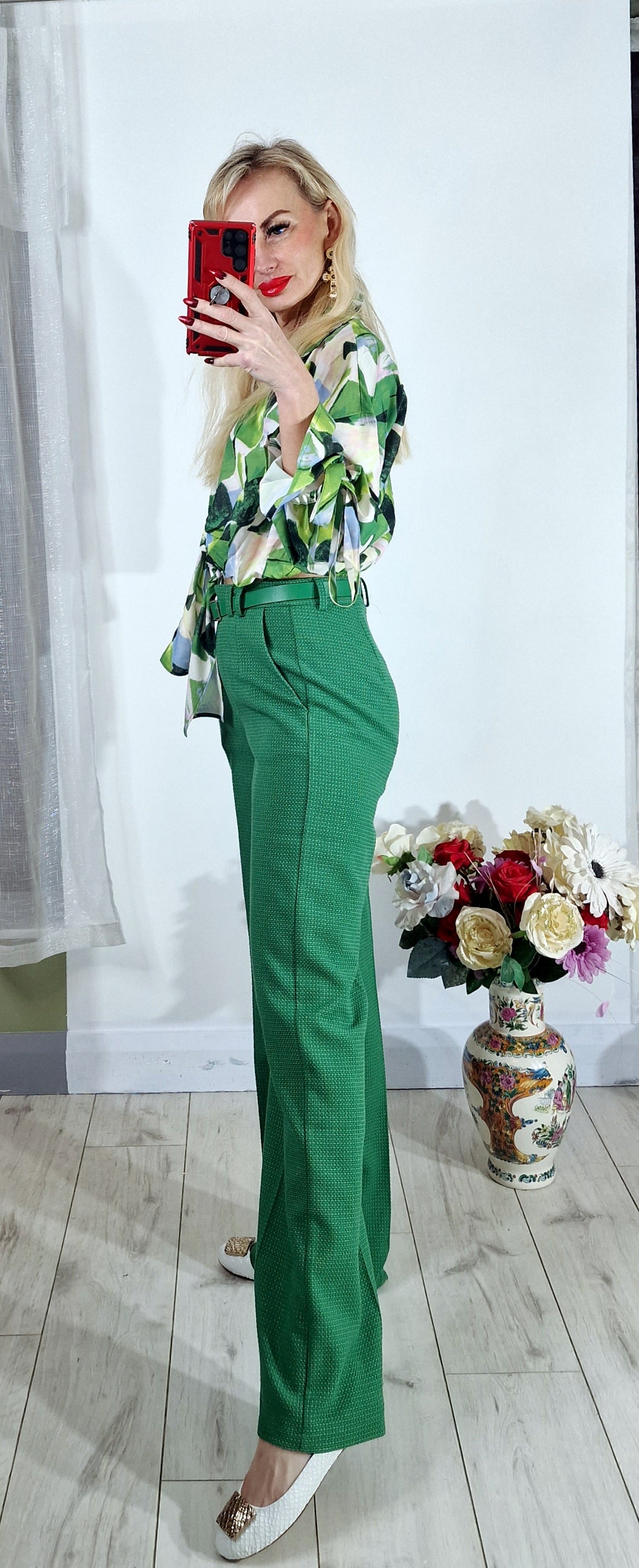 Green Straigh Legs Trousers