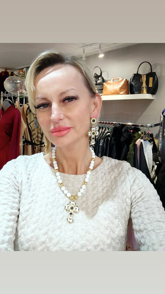 Set Of Neckless And Earrings