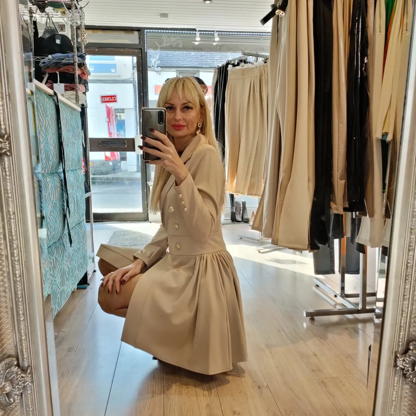 Elegant clothes outlet uk